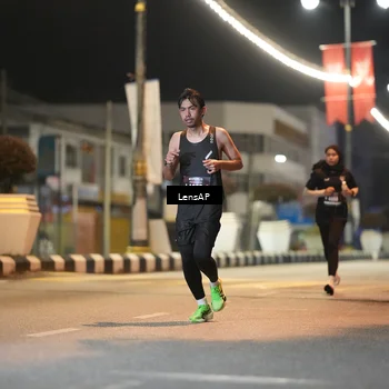 Runner Photo 5774622
