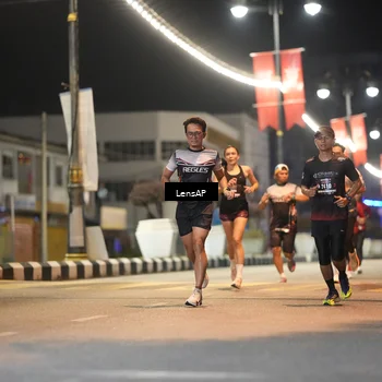 Runner Photo 5774642