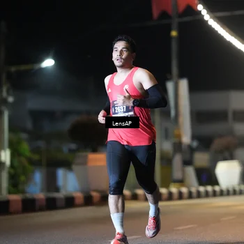 Runner Photo 5774643