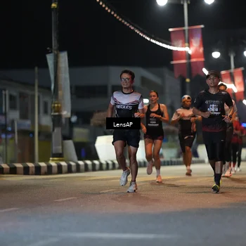 Runner Photo 5774646
