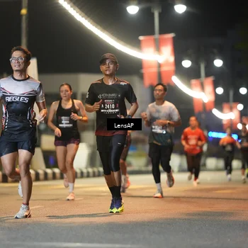 Runner Photo 5774649