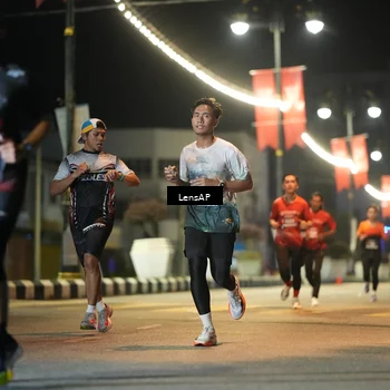 Runner Photo 5774655