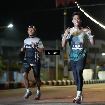 Runner Photo 5774657