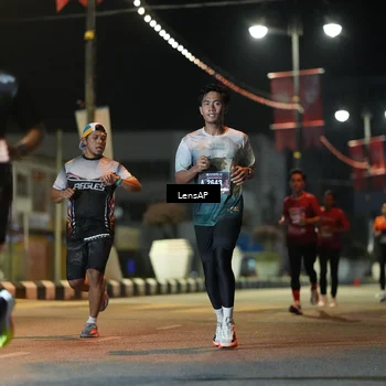 Runner Photo 5774658