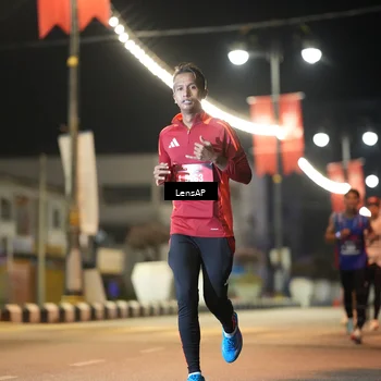 Runner Photo 5774678
