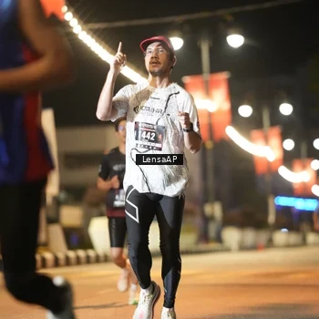 Runner Photo 5774695