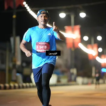 Runner Photo 5774699