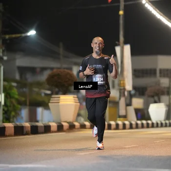 Runner Photo 5774711
