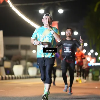Runner Photo 5774738