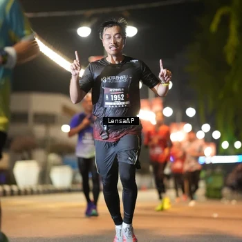 Runner Photo 5774741