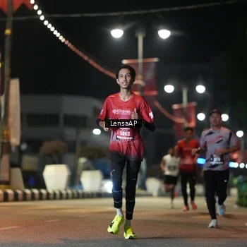 Runner Photo 5774743