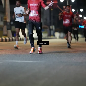 Runner Photo 5774755