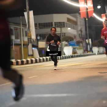 Runner Photo 5774758