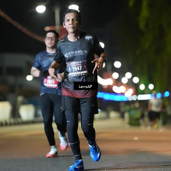 Runner Photo 5774812