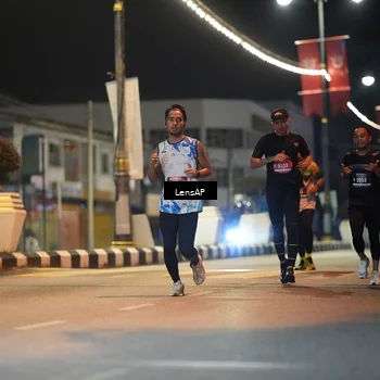 Runner Photo 5774824
