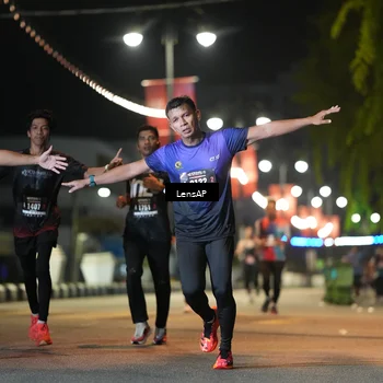 Runner Photo 5774858