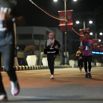 Runner Photo 5774860