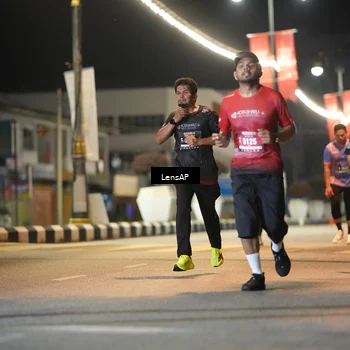 Runner Photo 5774890