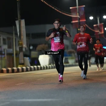 Runner Photo 5774926