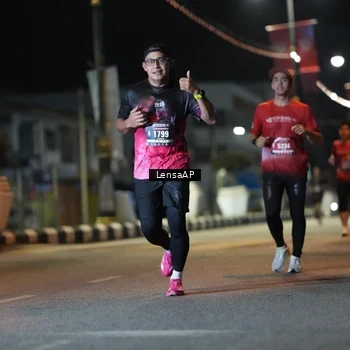 Runner Photo 5774927