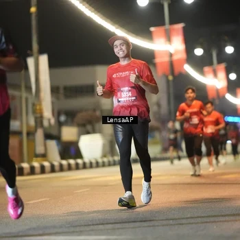 Runner Photo 5774934
