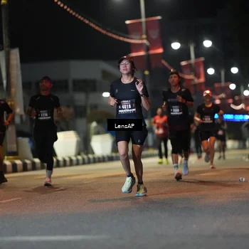 Runner Photo 5774943
