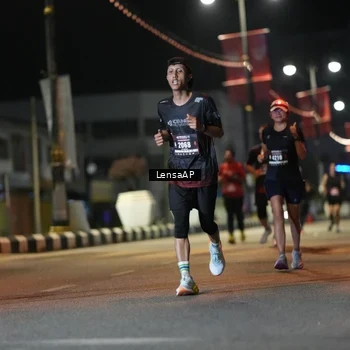 Runner Photo 5774947