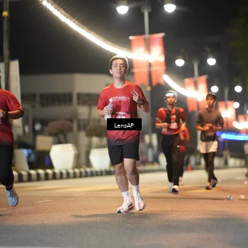 Runner Photo 5774974