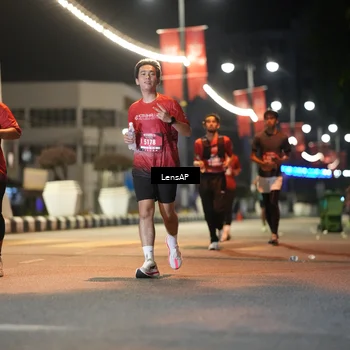 Runner Photo 5774975