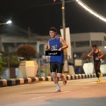 Runner Photo 5774993