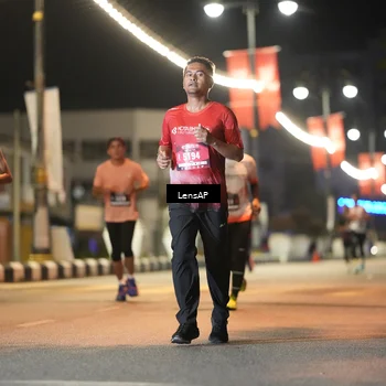 Runner Photo 5775000