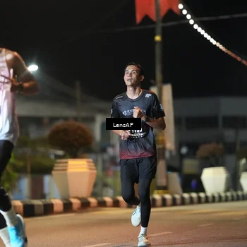 Runner Photo 5775021