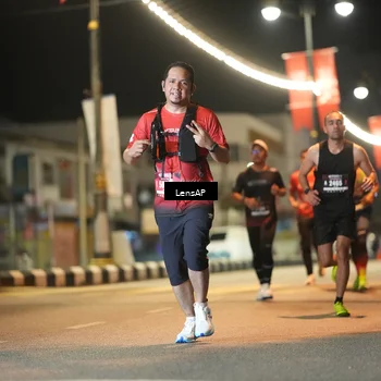 Runner Photo 5775024