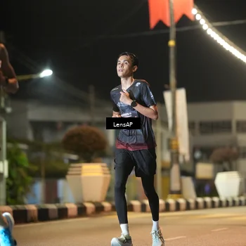 Runner Photo 5775028
