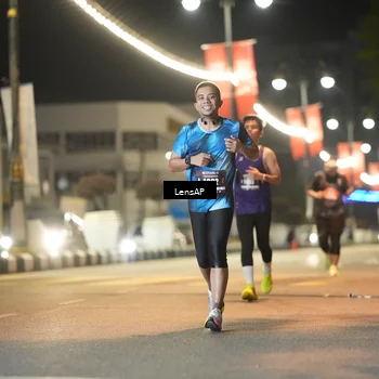 Runner Photo 5775039