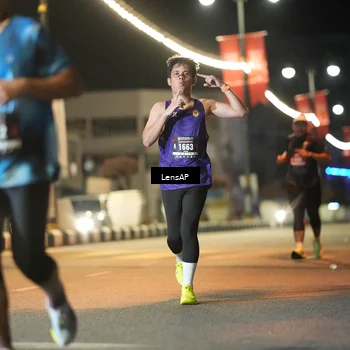Runner Photo 5775042