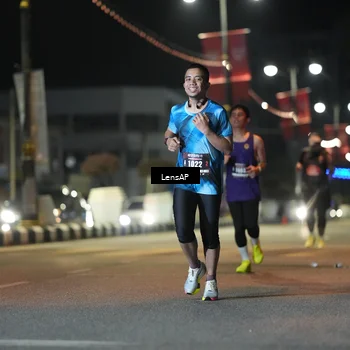 Runner Photo 5775045