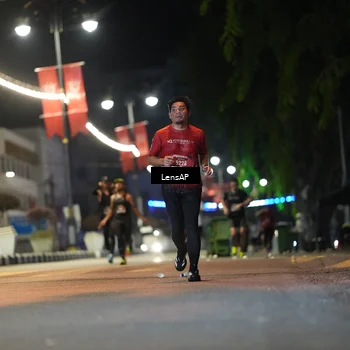 Runner Photo 5775062