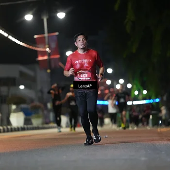Runner Photo 5775063