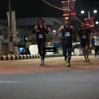 Runner Photo 5775067
