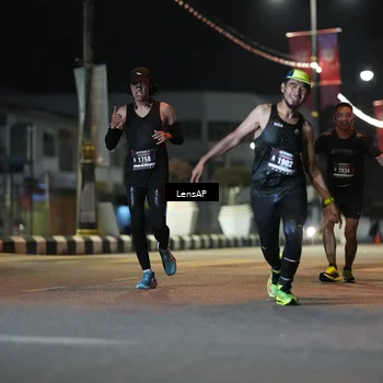 Runner Photo 5775069