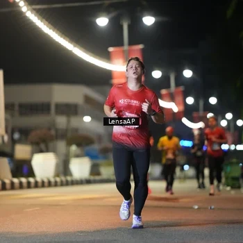 Runner Photo 5775097