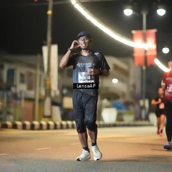 Runner Photo 5775099