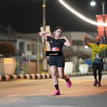 Runner Photo 5775106