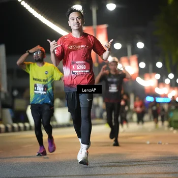 Runner Photo 5775113