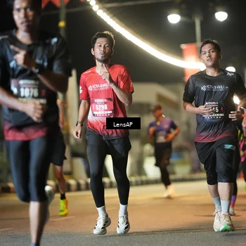 Runner Photo 5775131