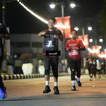 Runner Photo 5775151
