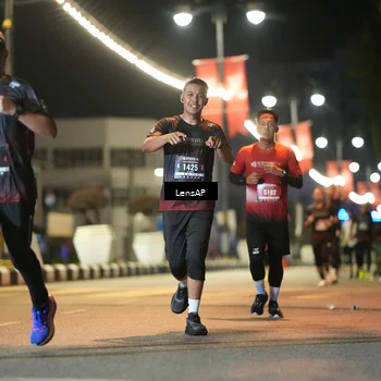 Runner Photo 5775154