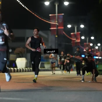 Runner Photo 5775159