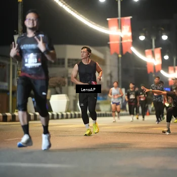 Runner Photo 5775160